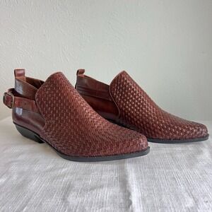 Vintage White Stag Woven Leather Ankle Strap Shoes Brown Size 7.5 Made in Brazil